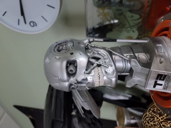 Picture of T800 Head (Terminator)